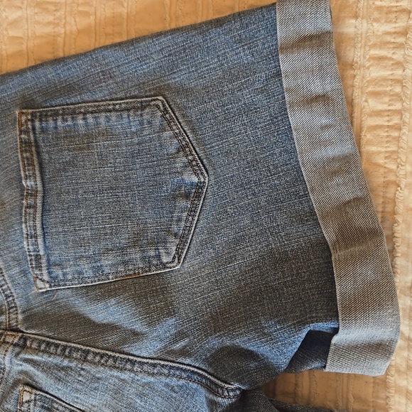 💙 Sonoma Distressed Cuffed Denim Shorts Women’s Small Mid Rise - Picture 12 of 12